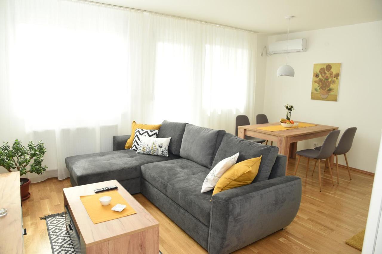 Suncokret Apartmani Loznica Exterior foto
