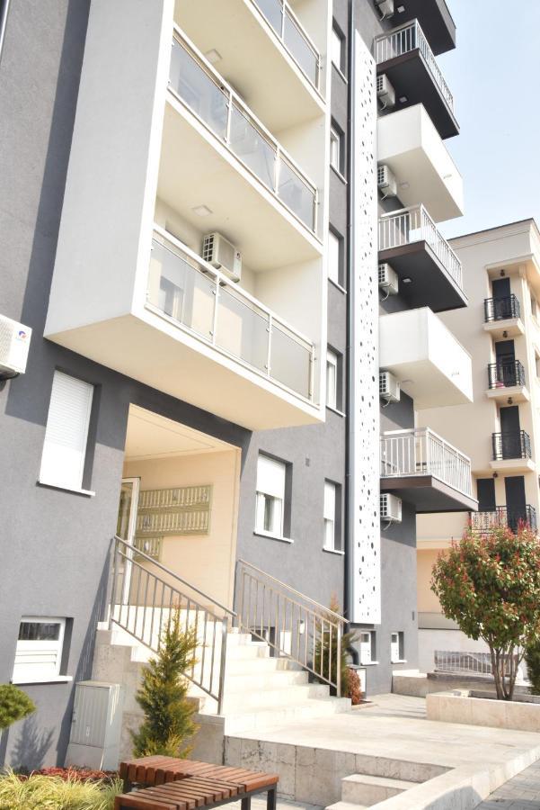 Suncokret Apartmani Loznica Exterior foto